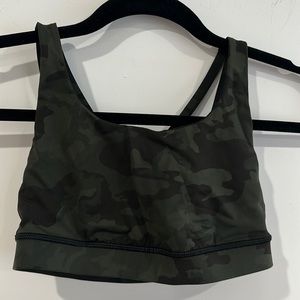Lululemon sports bra